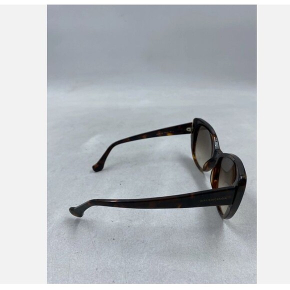 Balenciaga Brown Tortoiseshell Gradient Cat Eye Women Sunglasses EUC - Picture 5 of 7